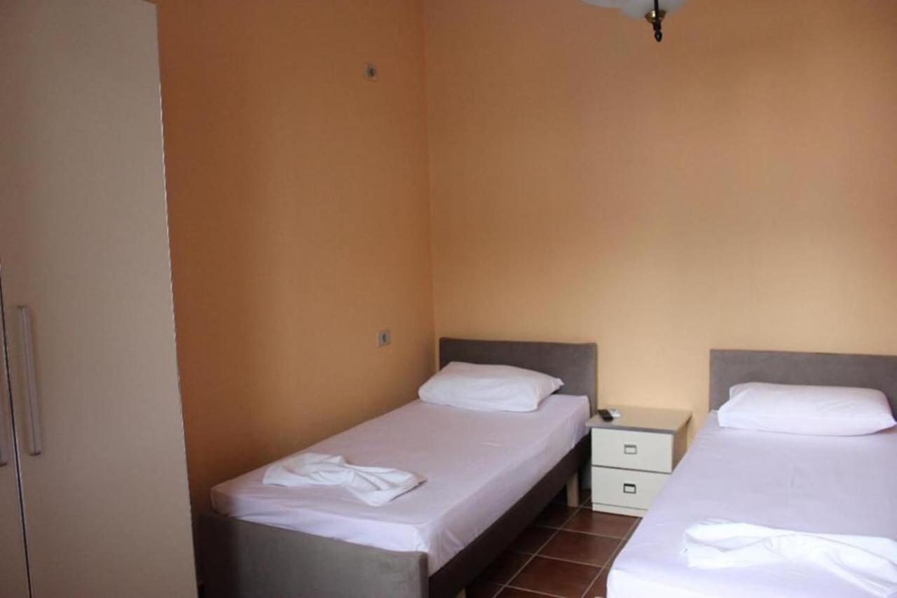 Hotel Athina Velipojë 외부 사진