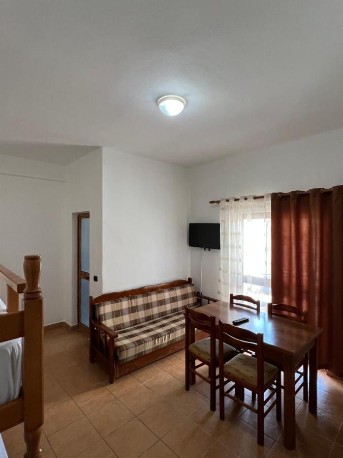 Hotel Athina Velipojë 외부 사진