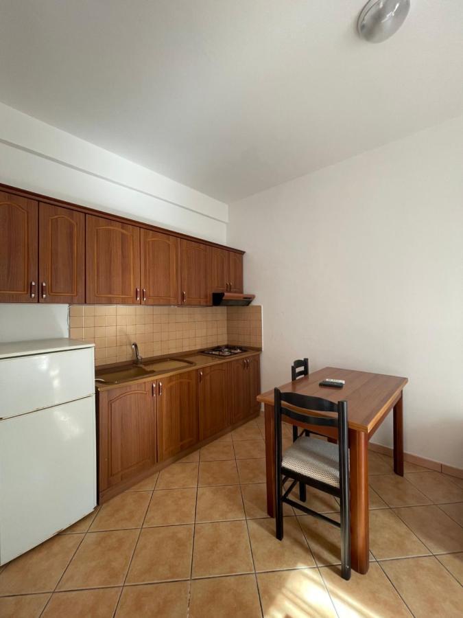 Hotel Athina Velipojë 외부 사진