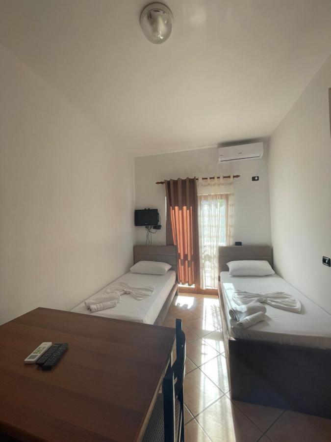 Hotel Athina Velipojë 외부 사진